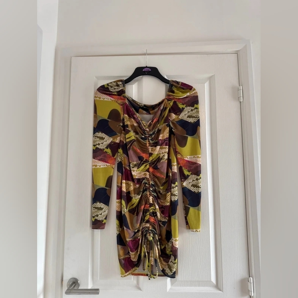 PrettyLittleThing Multicolor Long Sleeve Dress